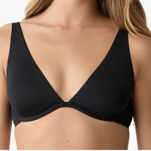 GAP Black Bra